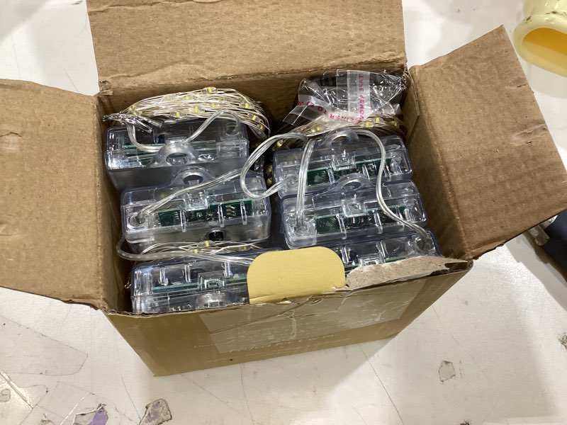 Condition photo showing Good Condition for 6 pack 60 led fairy lights battery operated with remote, 8 modes string lights indoor outdoor, cuttable battery light for home bedroom wedding diy centerpiece christmas decorations (cool white) cool white 6pk?60led with remote?