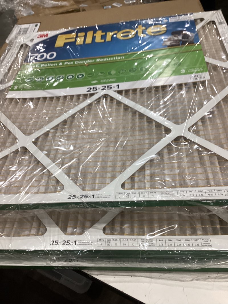 Condition photo showing New/Like New for filtrete electrostatic air filter 700 mpr 25in x 25in x 1 in