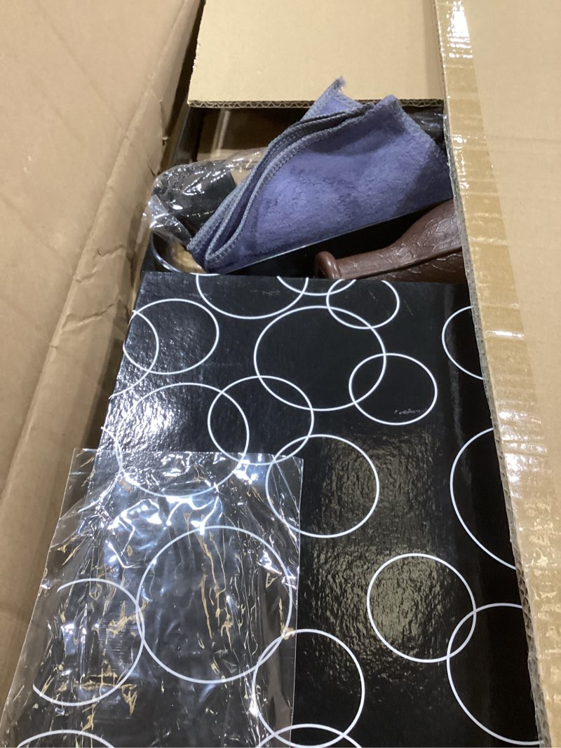 Condition photo showing Good Condition for 95pcs pool table accessories set - balls, triangle, rack, cue, chalk, tips, stickers, cloth, brush & cleaner set