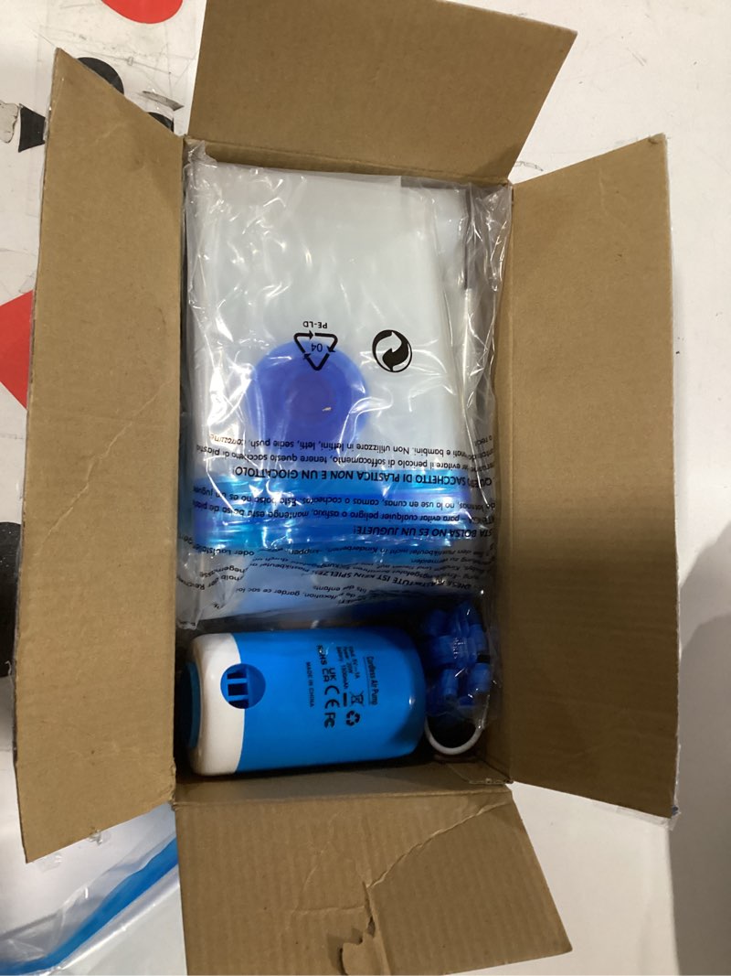 Condition photo showing Good Condition for Cozy Essential 10 Pack Travel Vacuum Storage Bags with Rechargeable Wireless Electric Pump for Luggage, Suitcase, Carry-on Size Vacuum Seal Compression Space Saver Bags for Clothes and Clothing Travel 10 Pack-E