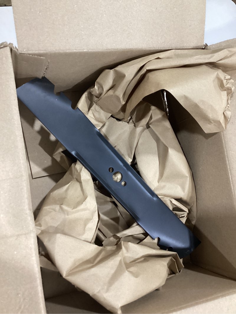 Condition photo showing As Is for stens new mulching blade 340-248 compatible with ayp 21" deck 165833, 165833b, 175064, 176135, 189028, 406706