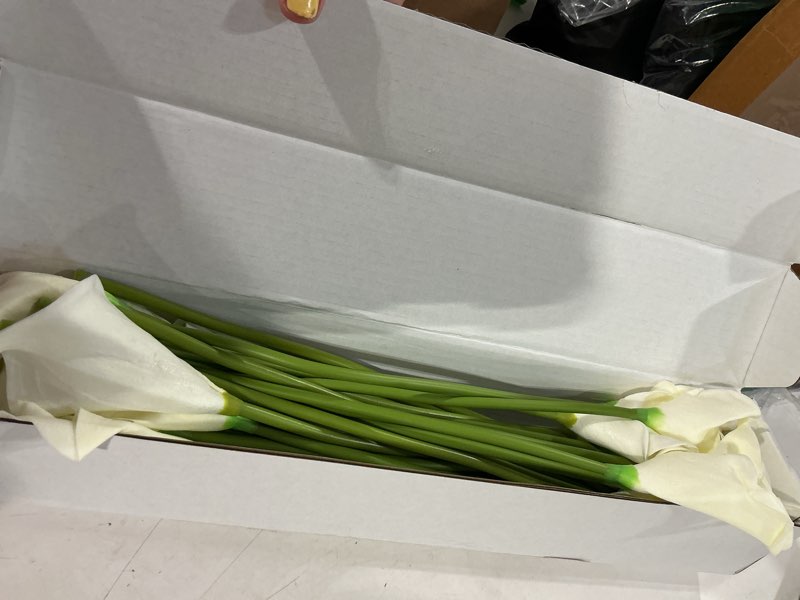 Condition photo showing Good Condition for 24 pcs white artificial calla lily flower white fake silk flowers real touch for wedding bouquet office home kitchen decor pure-white