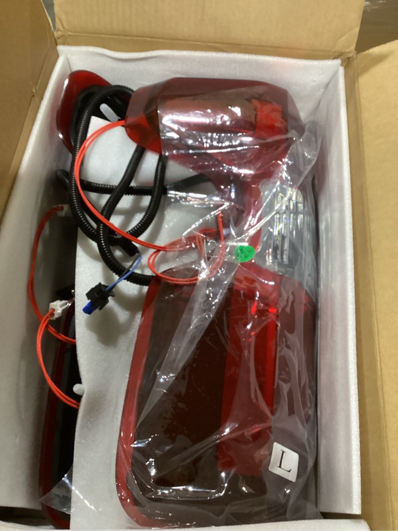 Condition photo showing New/Like New for LED Tail Light for Chevy Silverado 1500 2019-2023, 2500 HD 3500 HD 2020-2023, Rear Taillight Assembly, ONLY Fit Incandescent Model 84554656, 84554657, 84752978, 84752979, GM2800308, GM2801308 Chrome Housing Red Lens