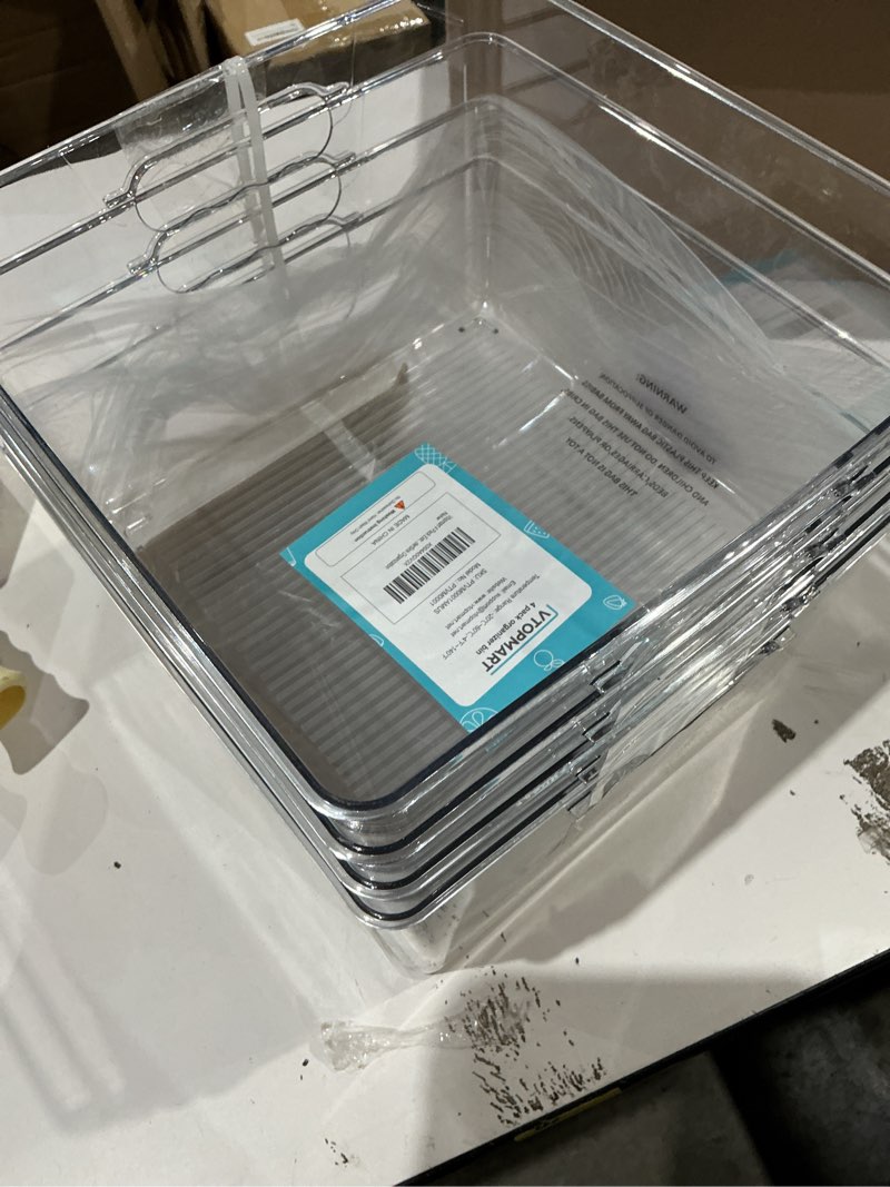 Condition photo showing Good Condition for vtopmart 4 pack extra large clear plastic storage bins,11x11 cube acrylic organizer square containers with handle for pantry,closet,laundryroom,kitchen,bathroom,undersink organization 4 11inch-xxl