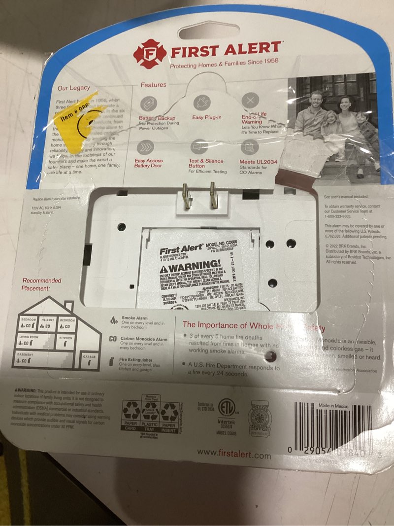 Condition photo showing As Is for First Alert FAT1039734 Plug-in Carbon Monoxide Alarm with Battery Backup, 8.50" x 6.75" x 2.25"