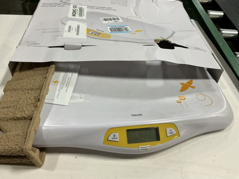 Condition photo showing Good Condition for beurer by80 digital baby scale, infant scale for weighing in pounds, ounces, or kilograms up to 44 lbs, newborn baby scale with hold function, pet scale for cats and dogs