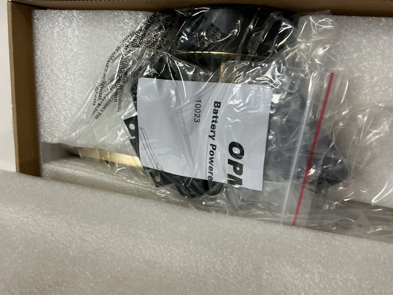 Condition photo showing Good Condition for Battery-Powered, wirelessly controllable, Rechargeable, and dimmable Artistic Lighting fixtures. The lamp Body can be Adjusted Vertically, Making Them Suitable for Art Painting displays.