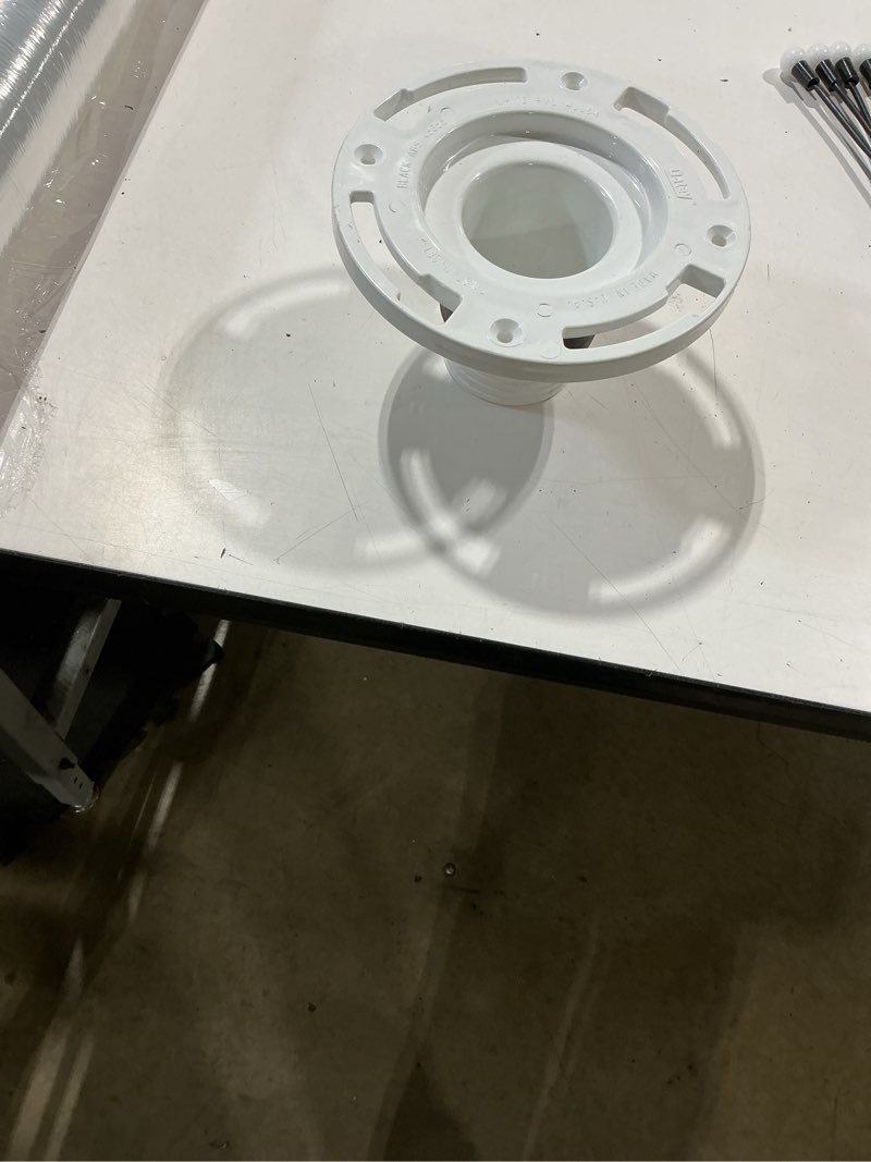 Condition photo showing Good Condition for oatey twist-n-set 2.89-in white pvc toilet flange