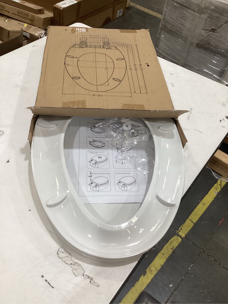Condition photo showing Good Condition for jingze elongated toilet seat slow close, quiet toilet seat cover with never loosen durable toilet seat lid easy to install & clean, polypropylene (pp), white elongated 18.5inch white
