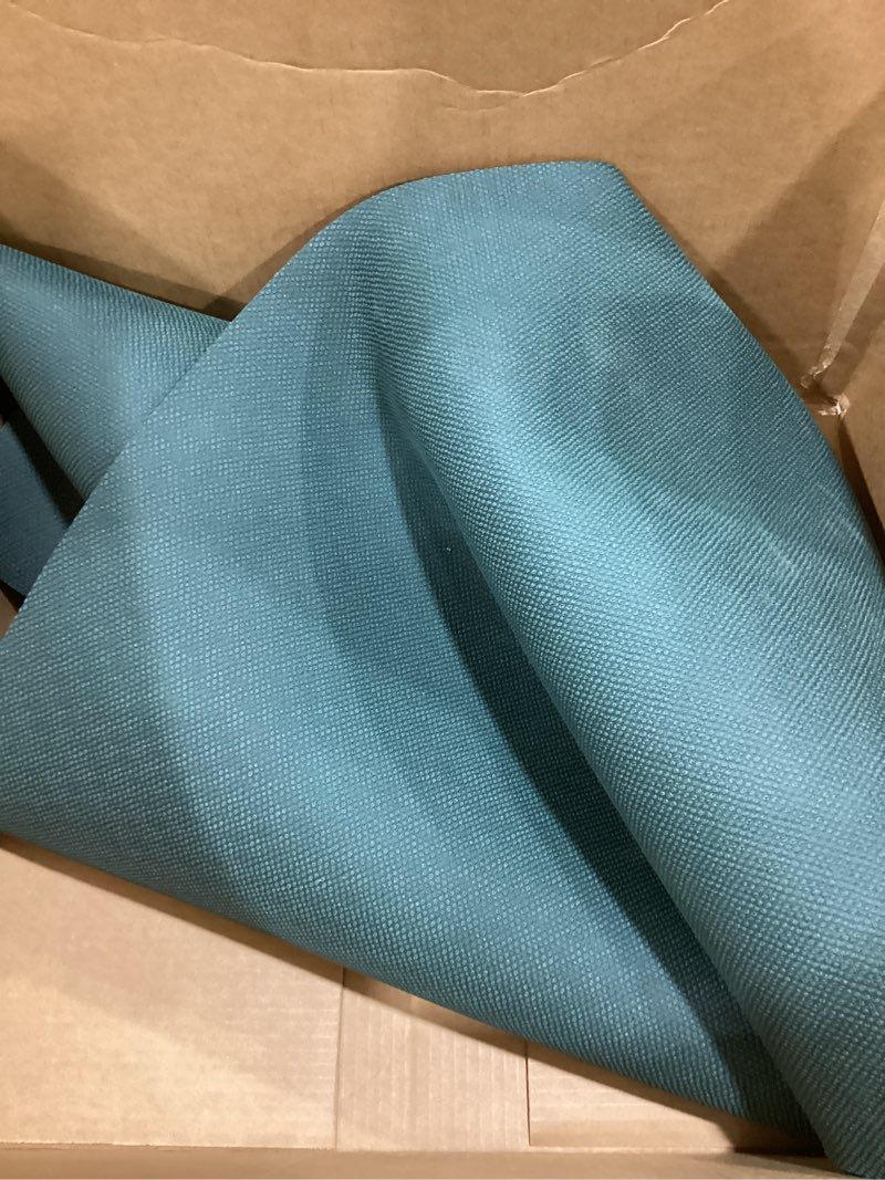 Condition photo showing Good Condition for Manduka X Yoga Mat 71" - 5mm | High Performance Fitness Mat | Durable Design | Yoga, Outdoors, Stretching | 71 x 24 inches Thrive