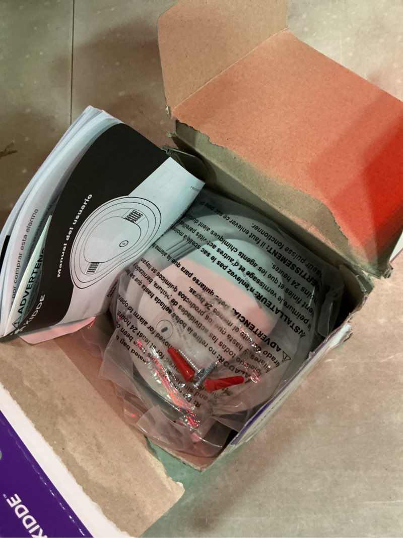Condition photo showing Good Condition for kidde smoke & carbon monoxide detector, aa battery powered, led warning light indicators, 2 pack