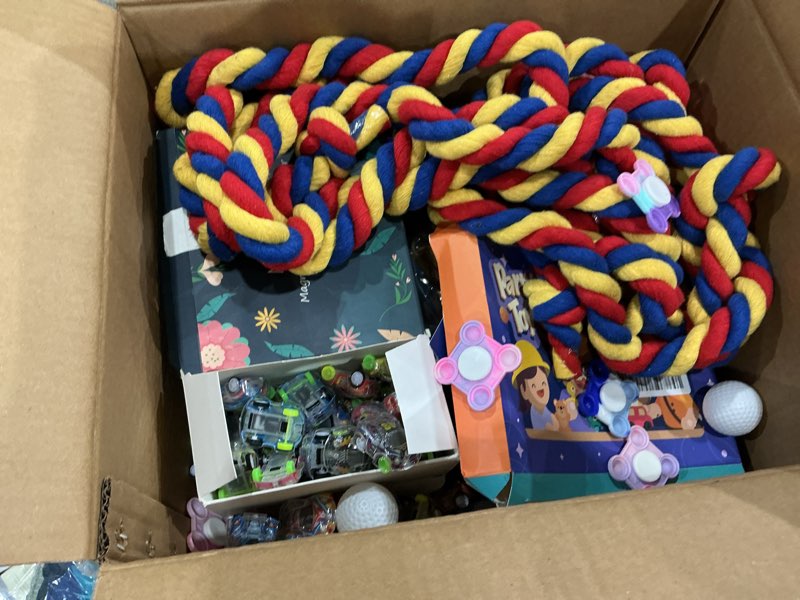 Condition photo showing Good Condition for assorted lot of toys and games 