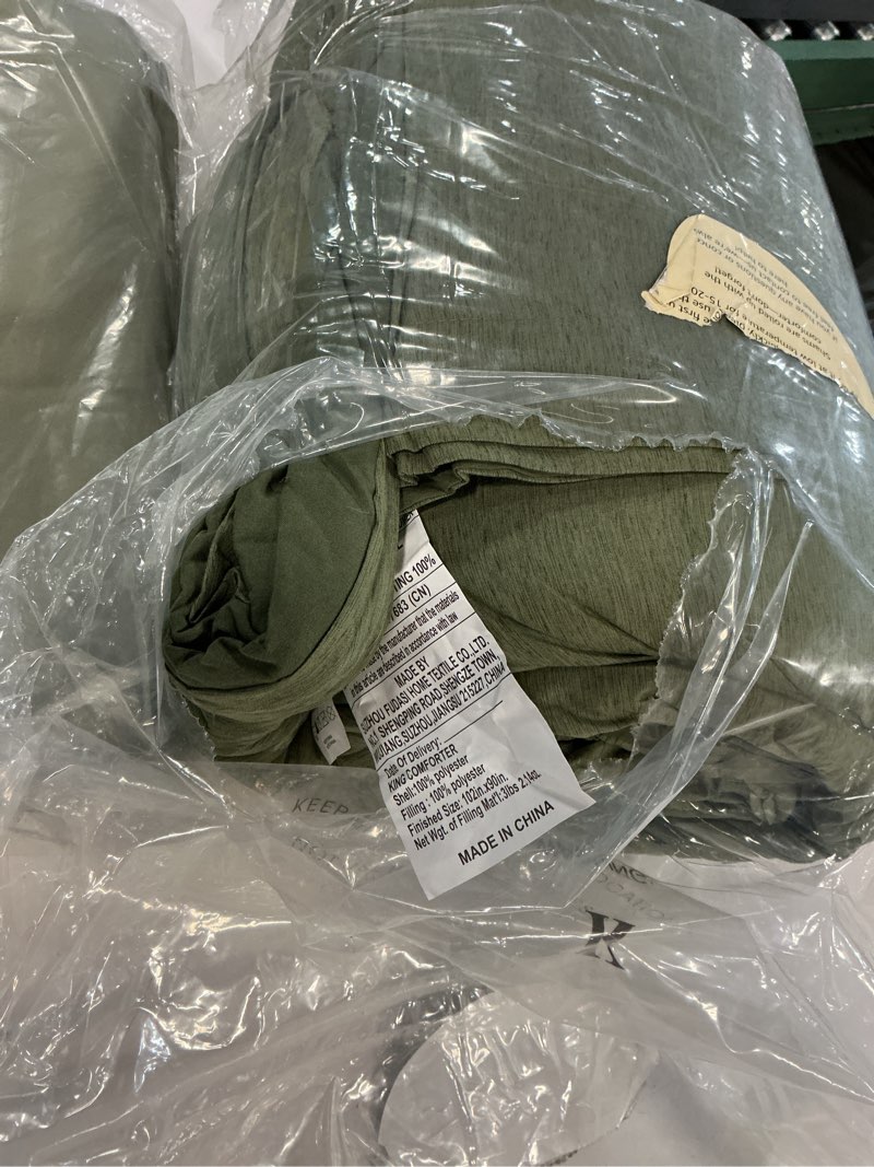 Superior Zenith Cotton Matelasse Bedspread Set of 4, King conforter, Olive Green