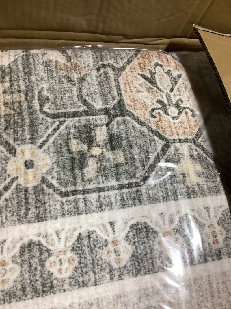 Condition photo showing Good Condition for 9x12 vintage area rug: washable neutral soft non slip thin large floor carpet for living room bedroom kitchen dining room home office farmhouse indoor - taupe taupe 9' x 12' (rectangular)