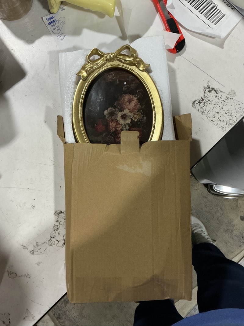 Condition photo showing New/Like New for 5x7 vintage picture frame, oval bow antique photo frame with glass front, fancy ornate small gold frame 5x7,luxury tabletop & wall hanging, antique wall decor(golden) golden 5x7