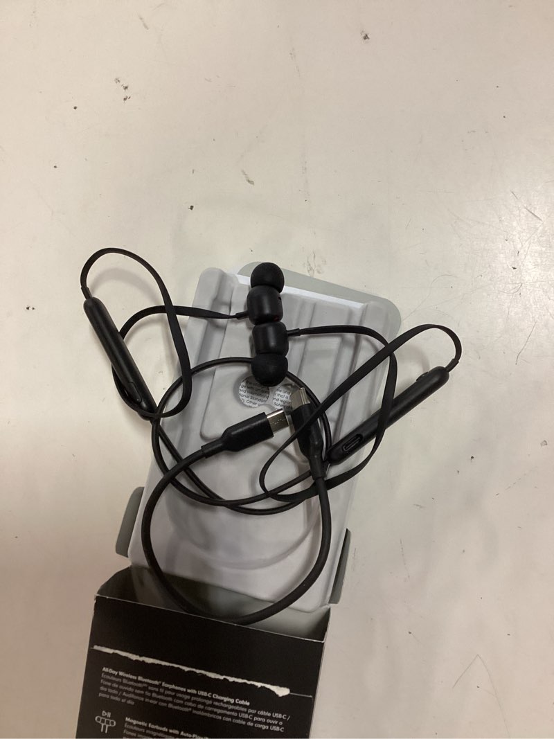 Condition photo showing Good Condition for beats flex wireless earbuds - apple w1 headphone chip, magnetic earphones, class 1 bluetooth, 12 hours of listening time, built-in microphone - black black flex