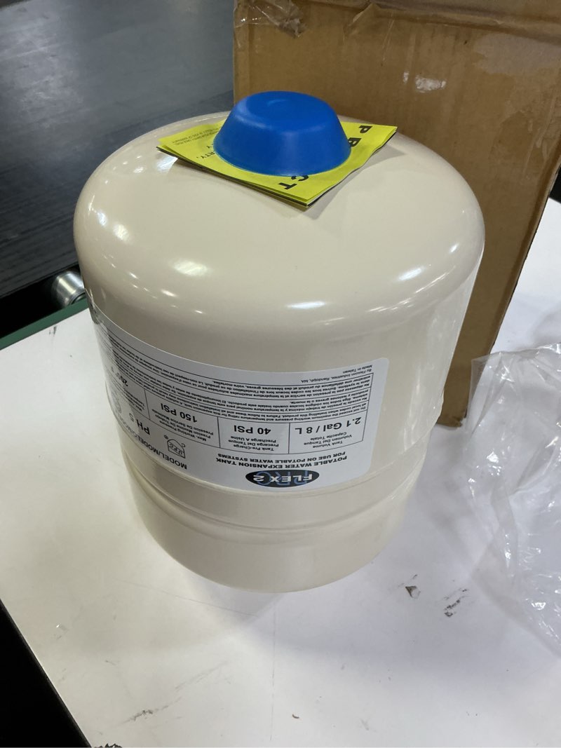 Condition photo showing Good Condition for EFIELD Water Heater Expansion Tank, 2.1 Gallon, 3/4 in MNPT Connection, Thermal Pressure Protection, Safe for Potable Water,(TANK001)