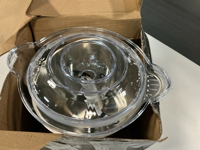 Condition photo showing Good Condition for linkchef electric food chopper, 8 cup meat grinder food processor stainless steel meat for vegetable meat fruit