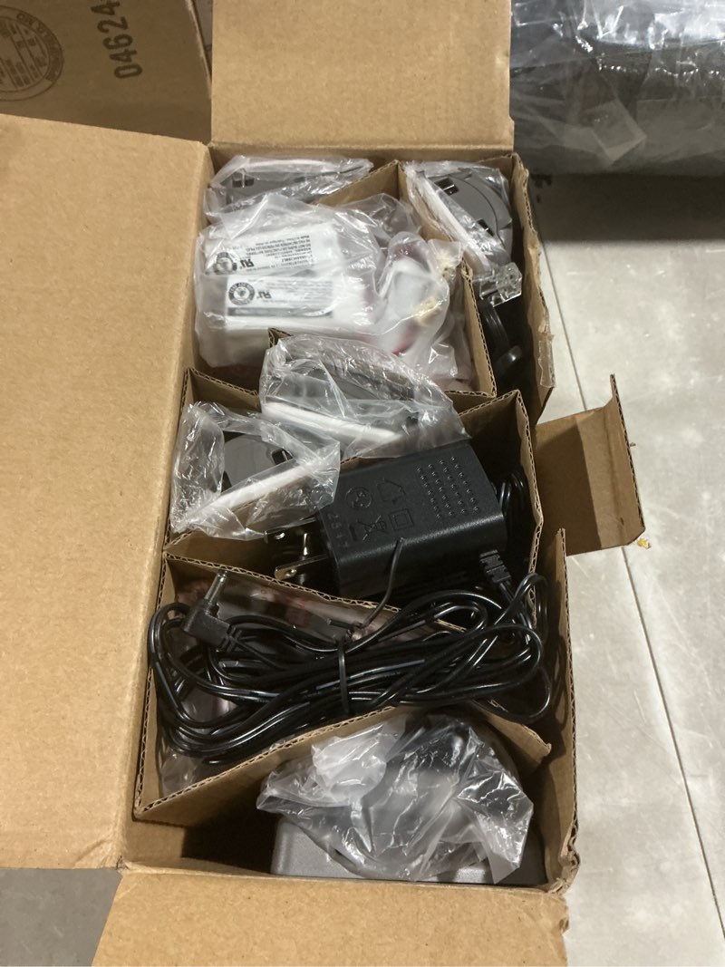 Condition photo showing Good Condition for at&t 4-handset dect 6.0 expandable cordless home phone with large display, big buttons, answering machine, smart call blocker, bluetooth connect to cell, long range, caller id, speakerphone: dl72419 white 4 handsets