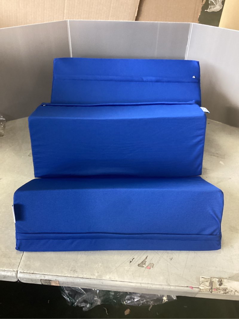 https://lotting-media.assets.bidfta.com/lotting_938359a6-b4d0-4b84-8bae-95cc67fdf3c2