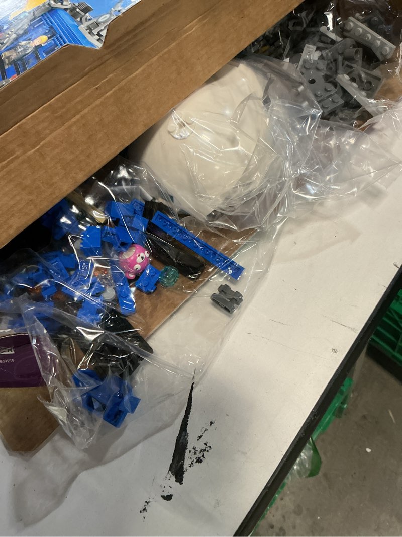 Condition photo showing As Is for LEGO Fortnite Battle Bus Building Toy - Collectible Fortnite Toy for Kids, Boys & Girls, Ages 10+ - Pretend Play Set with 9 Minifigures from Video Game - Gift for Birthdays - 77073