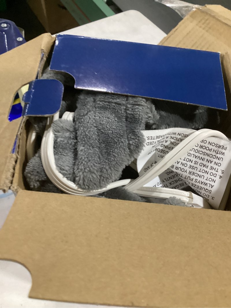 Condition photo showing As Is for RENPHO Electric Heating Pad for Back, Electric Heat pad for Neck and Shoulders, FSA Eligible & HSA Store, 24"x33" Gray 24"x33" Grey