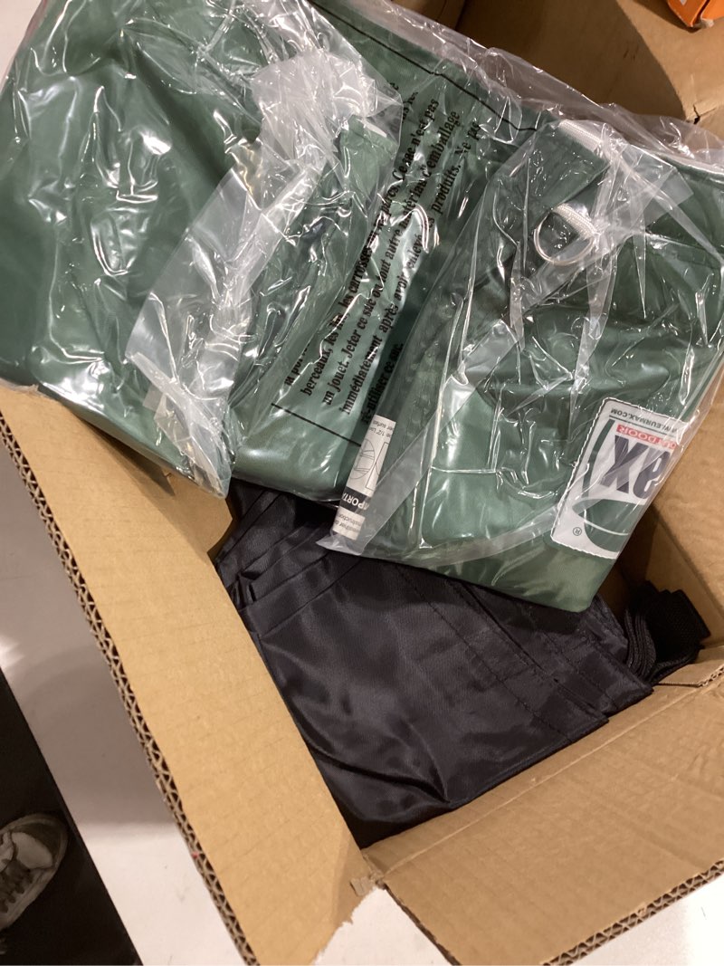 Condition photo showing Good Condition for eurmax usa 5x5 pop up canopy replacement top,universal instant canopy cover only,heavy duty upf 50+ uv protection,water & wind resistant tarp,30+ colors available,bonus 4 sand bags (forest green) 5x5 forest green