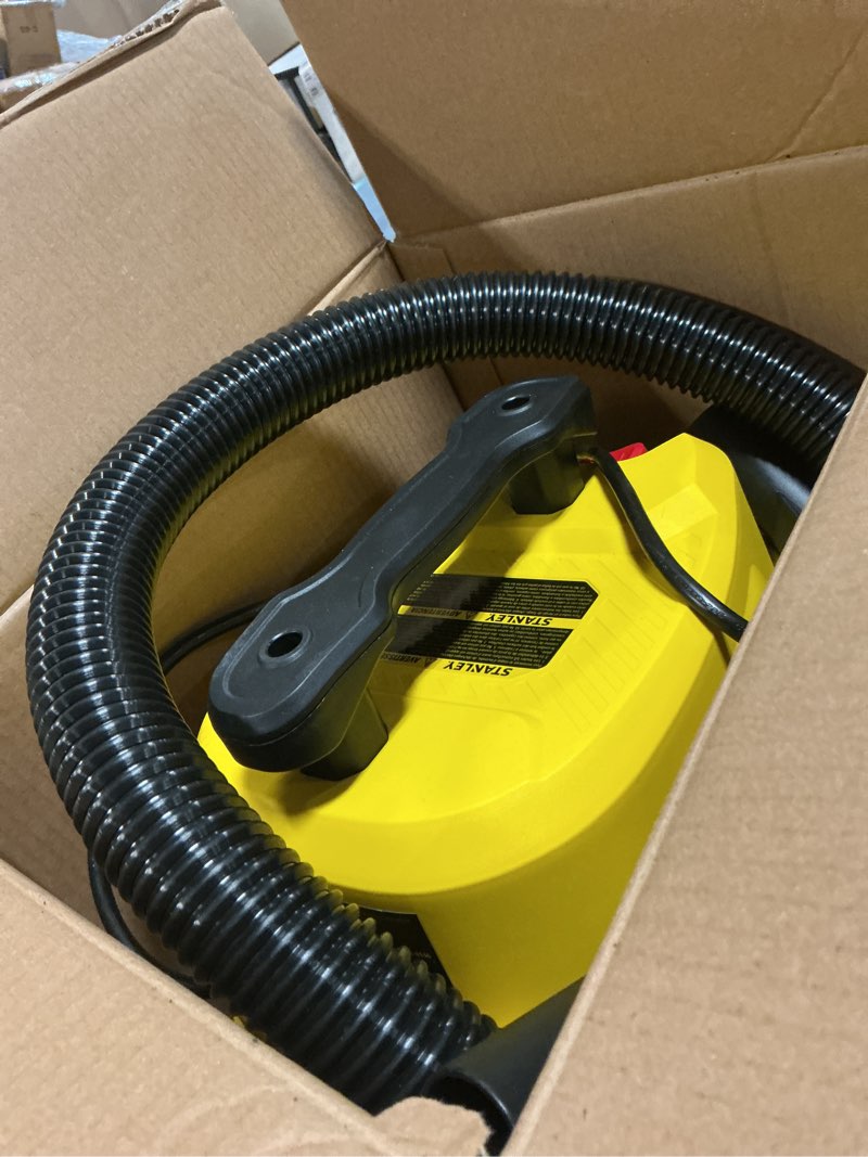 Condition photo showing Good Condition for stanley 3 gallon wet dry vacuum, 3 peak hp poly 2 in 1 shop vac with powerful suction, portable shop vacuum car vacuum w/ 3 horsepower motor for auto detailing, tight space garage,van,vehicle