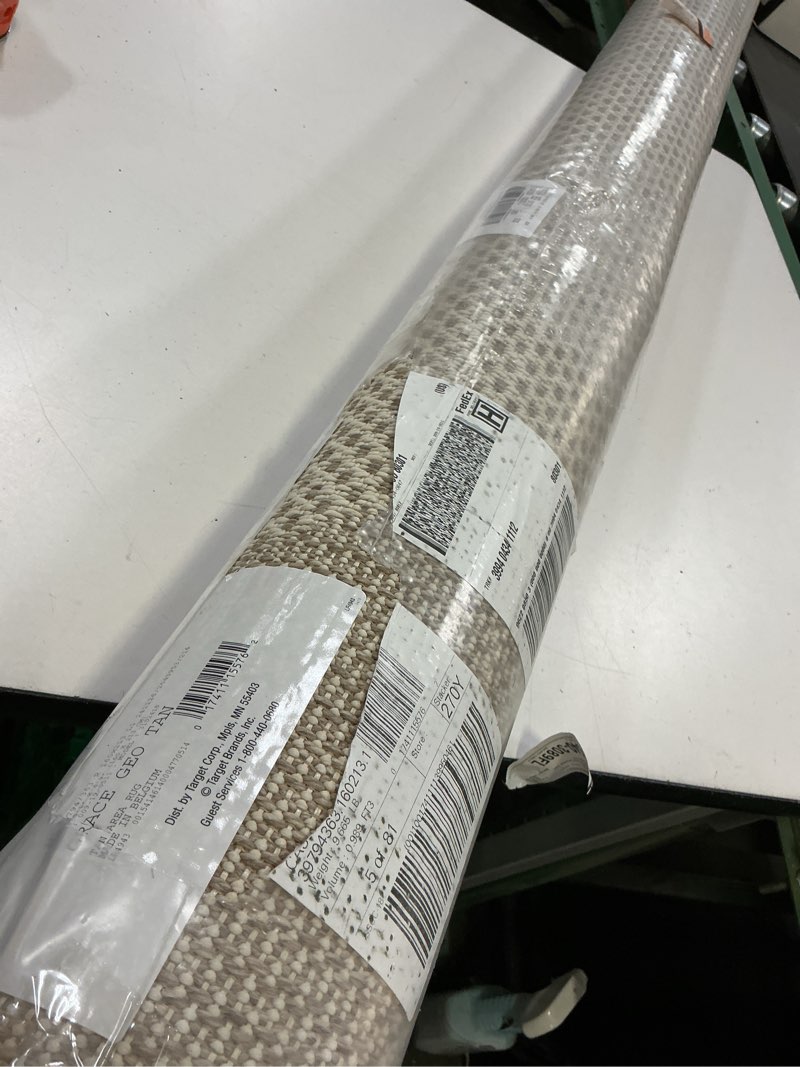 Condition photo showing New/Like New for 5'3"x7' grace geo circle indoor/outdoor rug: woven, flat pile - threshold™