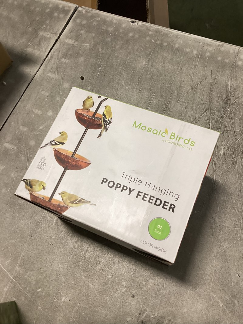 Condition photo showing New/Like New for Triple Hanging Poppy Feeder (Lime)