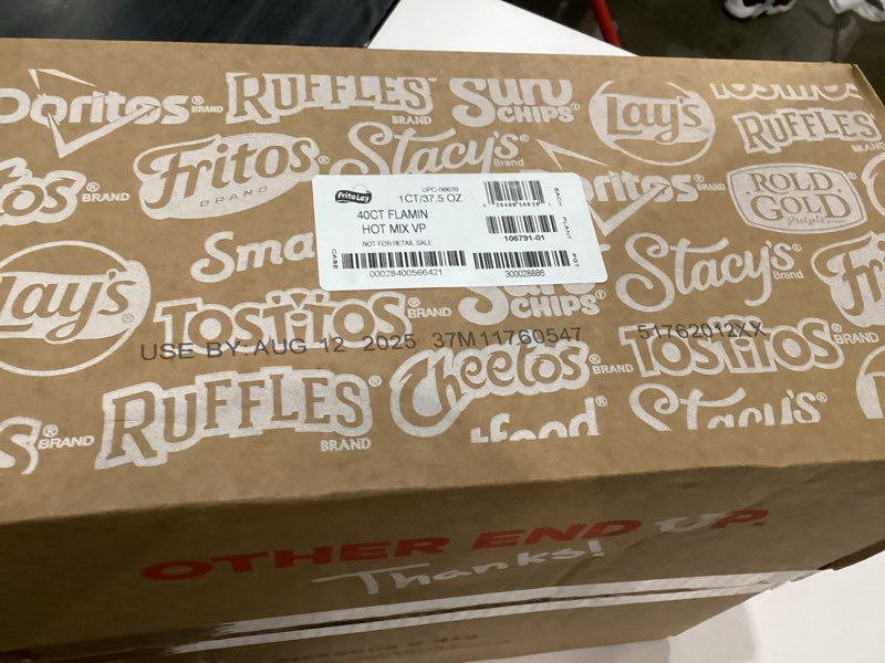 Condition photo showing New/Like New for Frito-Lay Flamin' Hot Mix, Variety Pack, 3.34 Pounds, (Pack of 40), Packaging May Vary Flamin' Hot Mix 40 Count (Pack of 1)