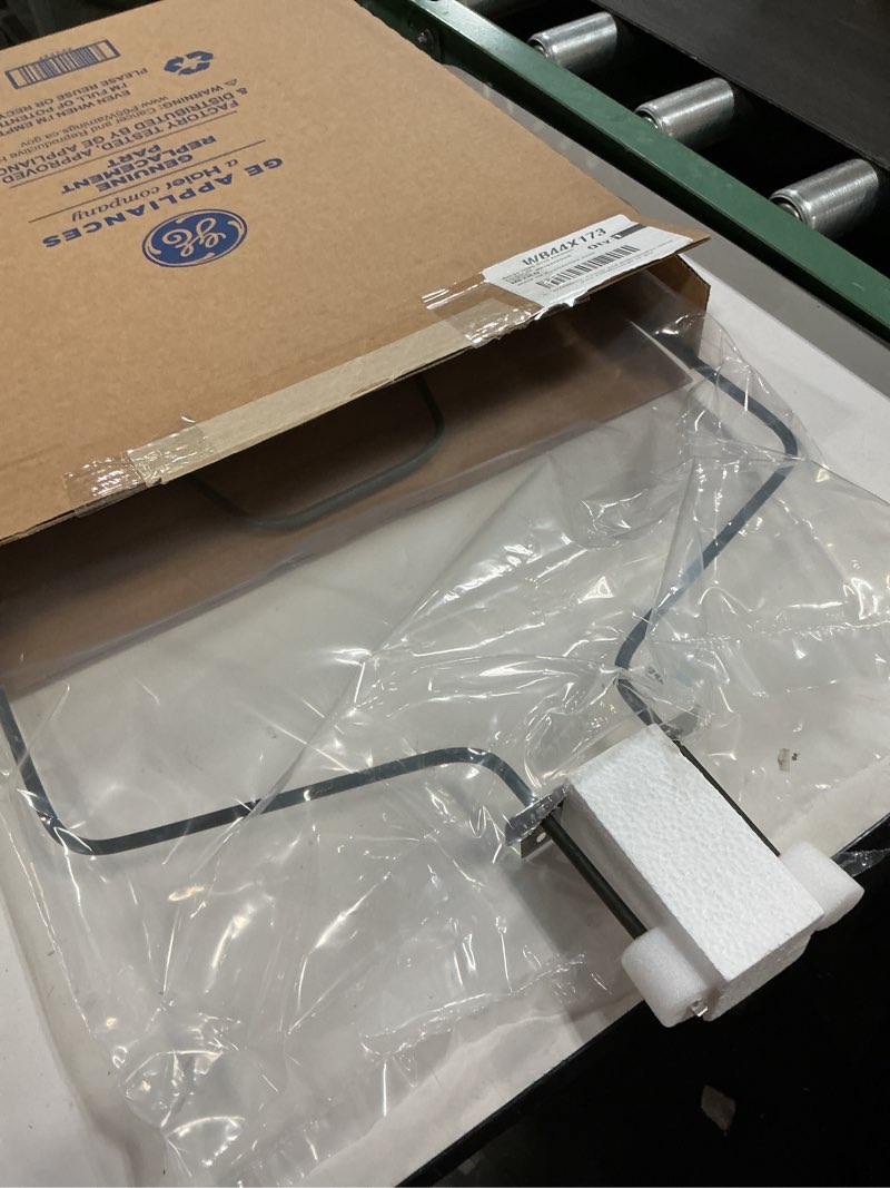 Condition photo showing New/Like New for certified appliance accessories 52007 replacement oven bake element for ge & hotpoint wb44k5012