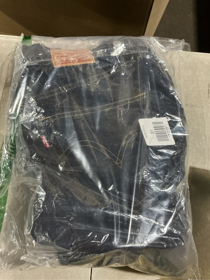 Condition photo showing Good Condition for levi's womens cinch mid-thigh short 31 (new) public persona (lightweight) (non-stretch)