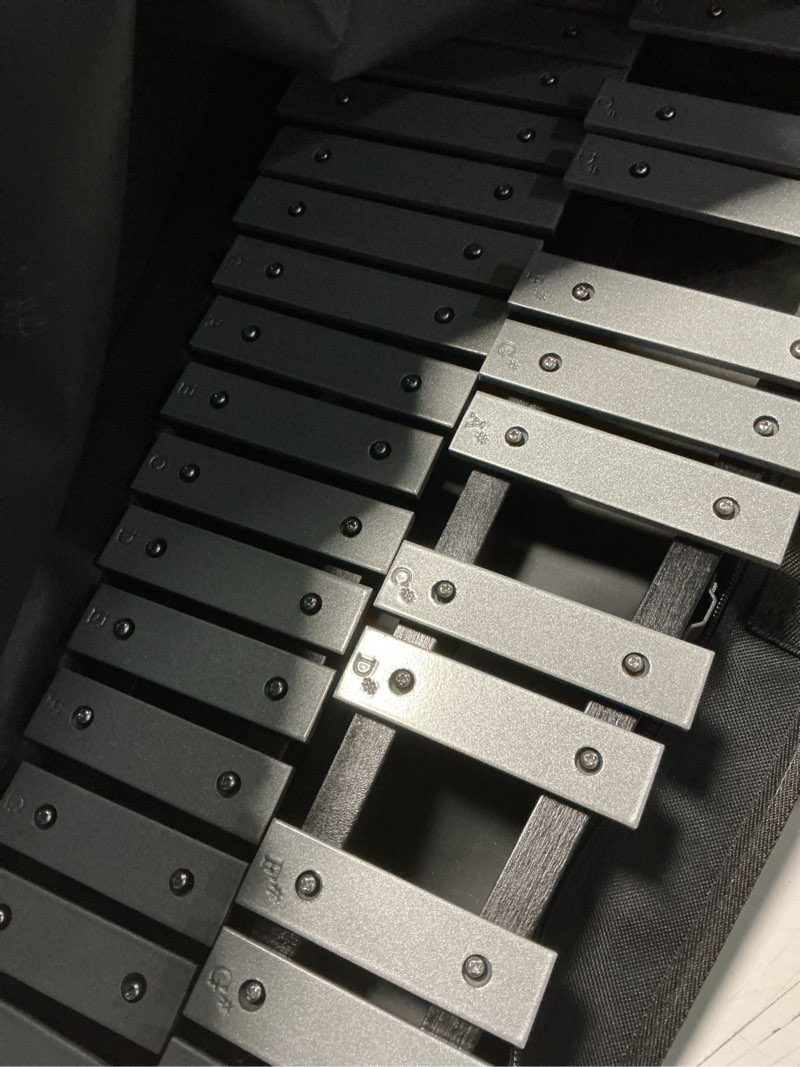 Condition photo showing Good Condition for Similar 32 Notes Glockenspiel Xylophone Bell Kit, Professional Xylophones for Beginner with Adjustable Stand, Music Stand, Sticks, Aluminum Percussion Instrument Set for Adult (silvery)