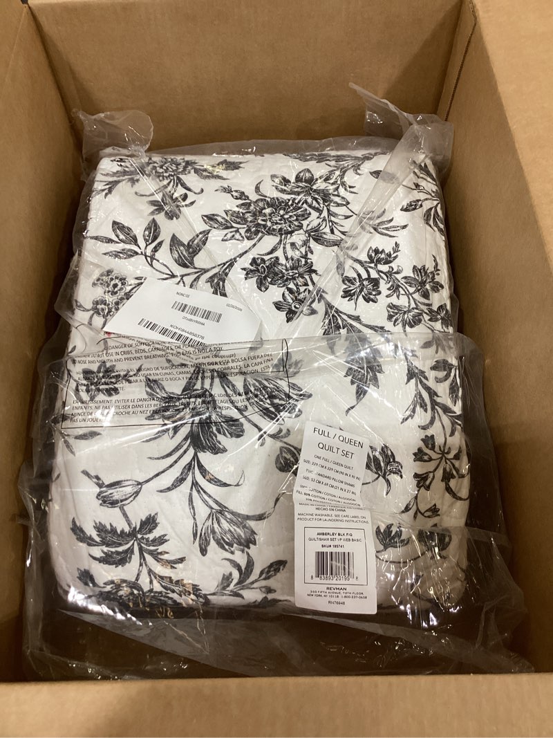 Condition photo showing Good Condition for laura ashley - queen quilt set, soft cotton bedding with reversible design, medium weight for year round use, 3 piece bed set with matching pillowcases (amberley black/white) black/white queen