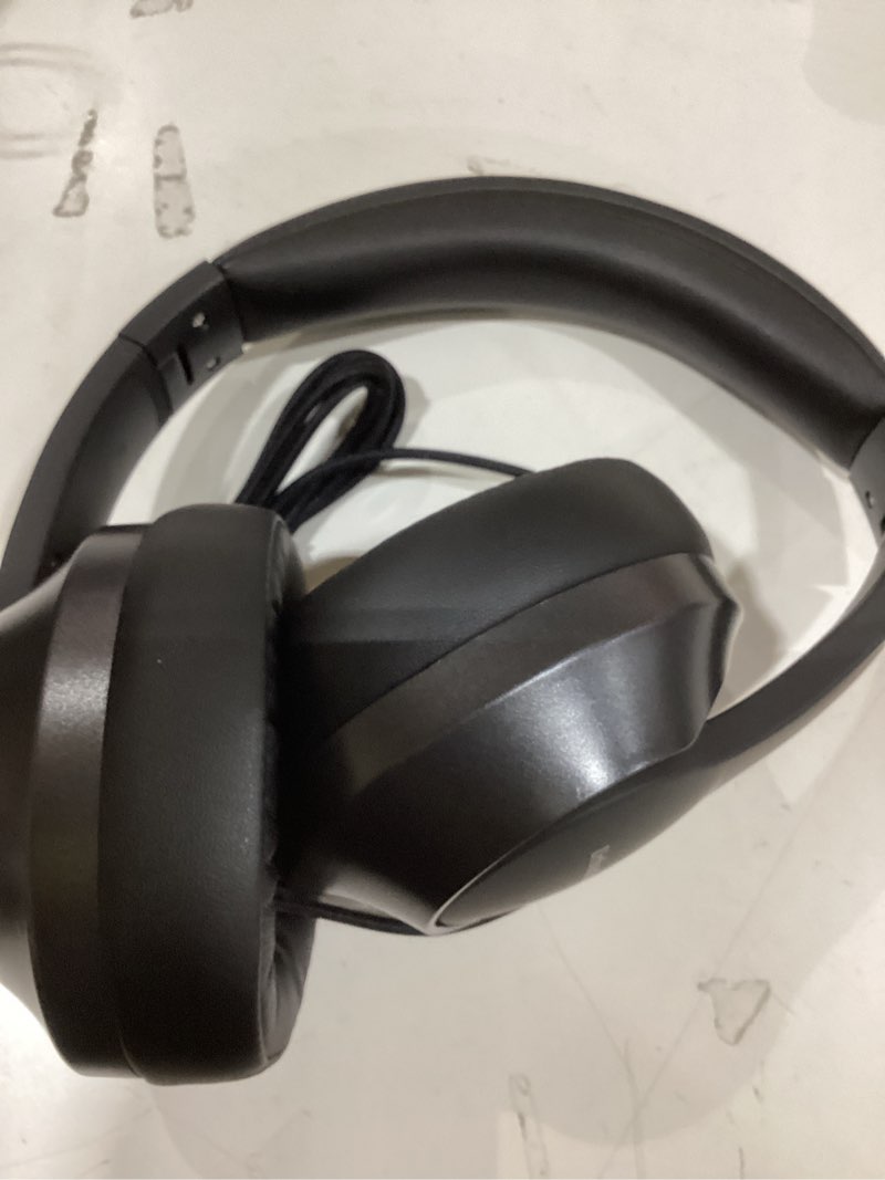 Condition photo showing New/Like New for W2 Foldable Wired Headphones, 3.5mm Jack & USB C Adapter, Over Ear Headset for iPhone 17 16, iPad Pro, Samsung S25 S24, 4.9ft Braided Cable & Pouch for Travel, Office, Casual Gaming, Black