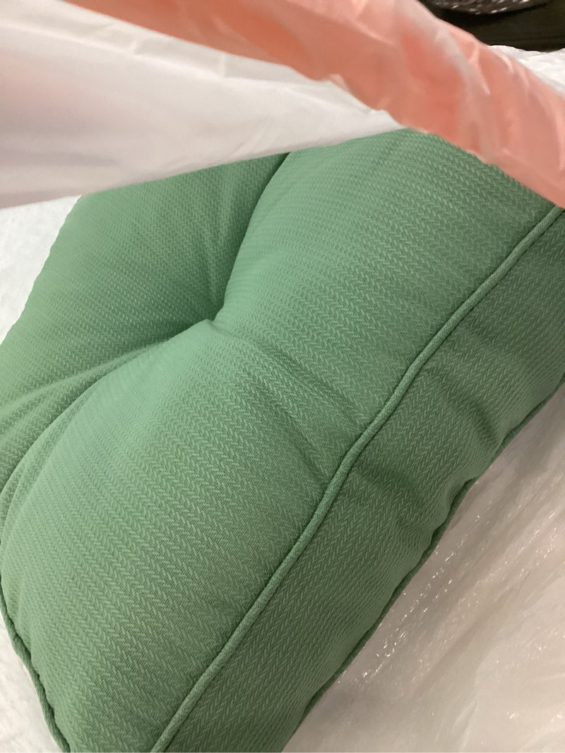 Condition photo showing As Is for Similar BUYUE Thickened 2.5\" Original Linen Dining Chair Cushion, U-Shape High Density Foam Comfortable Chair Pad for Kitchen, Slip Resistant Indoor Seat Cushion (1 Piece, Grass Green)