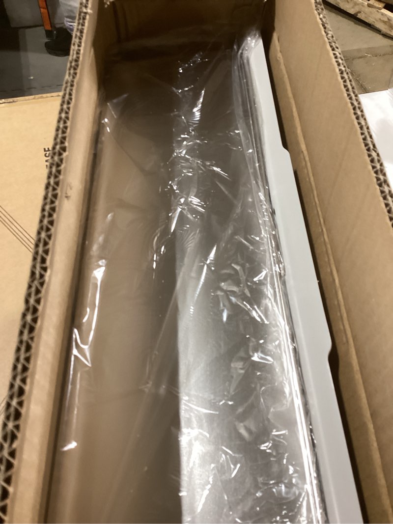 Condition photo showing New/Like New for Stainless Steel Litter Box | XL Enclosed Cat Litter Boxs with Lid for Big Cats | High Sided, Anti-Urine Leakage | Non-Stick Bottom & Includes Litter Mat & Metal Scoop X-Large Silver Gray