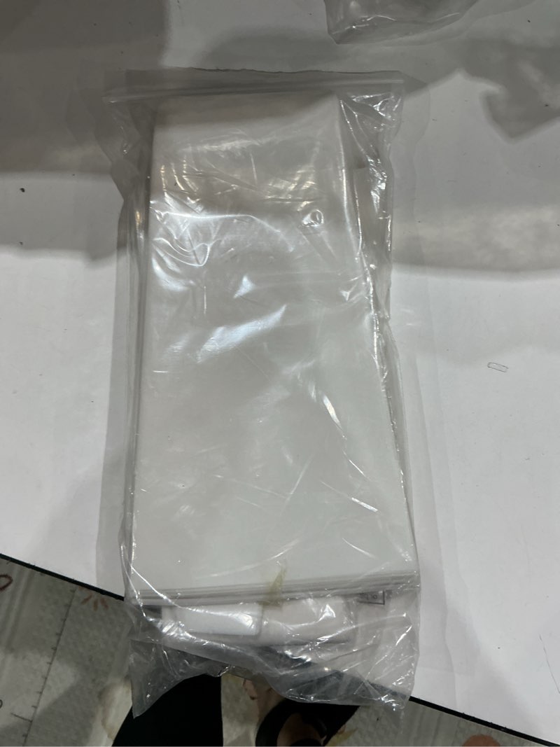 Condition photo showing Good Condition for yexiya single rose sleeve bouquet bags for flowers floral packaging bag single flower wrapping paper flower bouquet sleeves for mother's day valentine's gift wedding (100 pcs,white) white 100