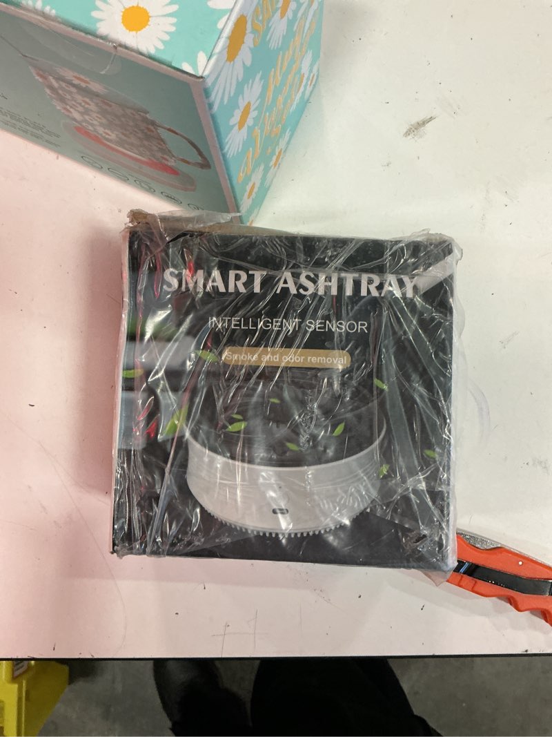 Condition photo showing New/Like New for 2 in 1 smokeless ashtray multifunctional rechargeable ashtray smoke removing ashtray home ashtray portable ash tray for home indoor office (grey)