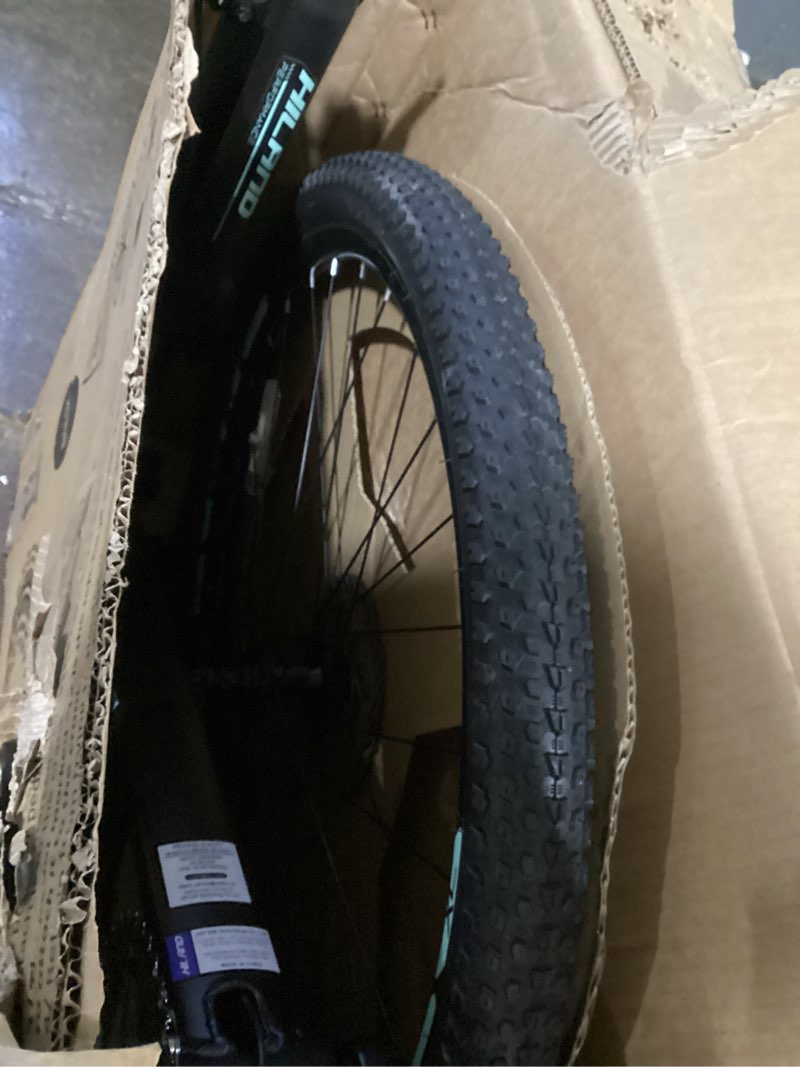 Condition photo showing Good Condition for possibly used hiland 29 inch mens mountain bike, 17/19 inch frame, hydraulic disc-brake, lock-out suspension fork,