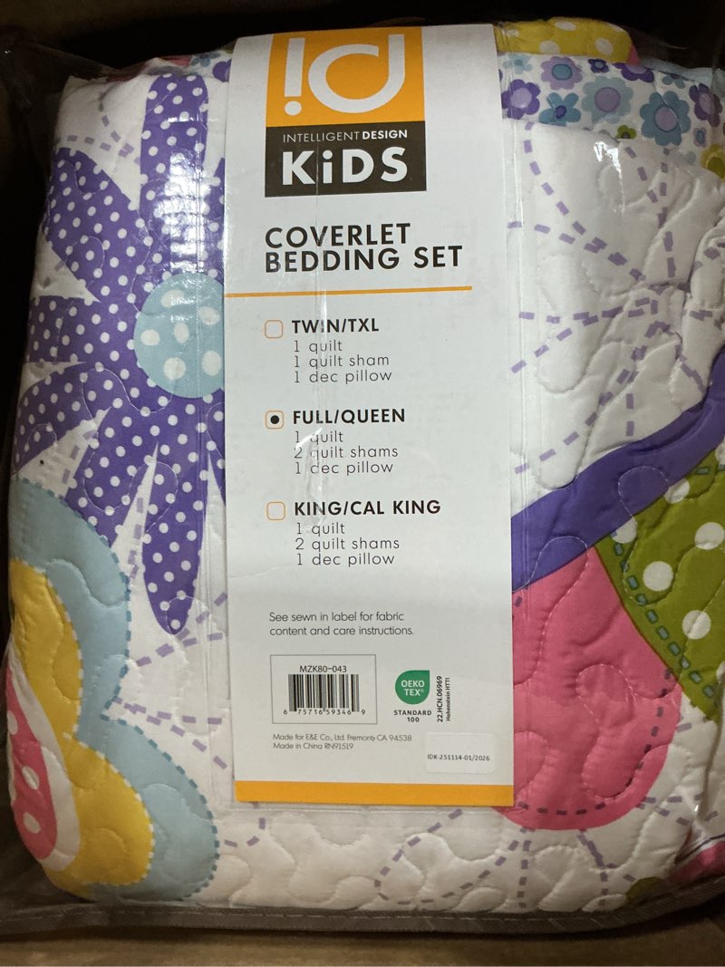 Condition photo showing New/Like New for intelligent design kids crazy daisy bedding for girls quilt set - sky blue, pink , flowers, butterfly – kids girls quilts – ultra soft microfiber quilt sets coverlet, full/queen 4piece full/queen crazy daisy pink
