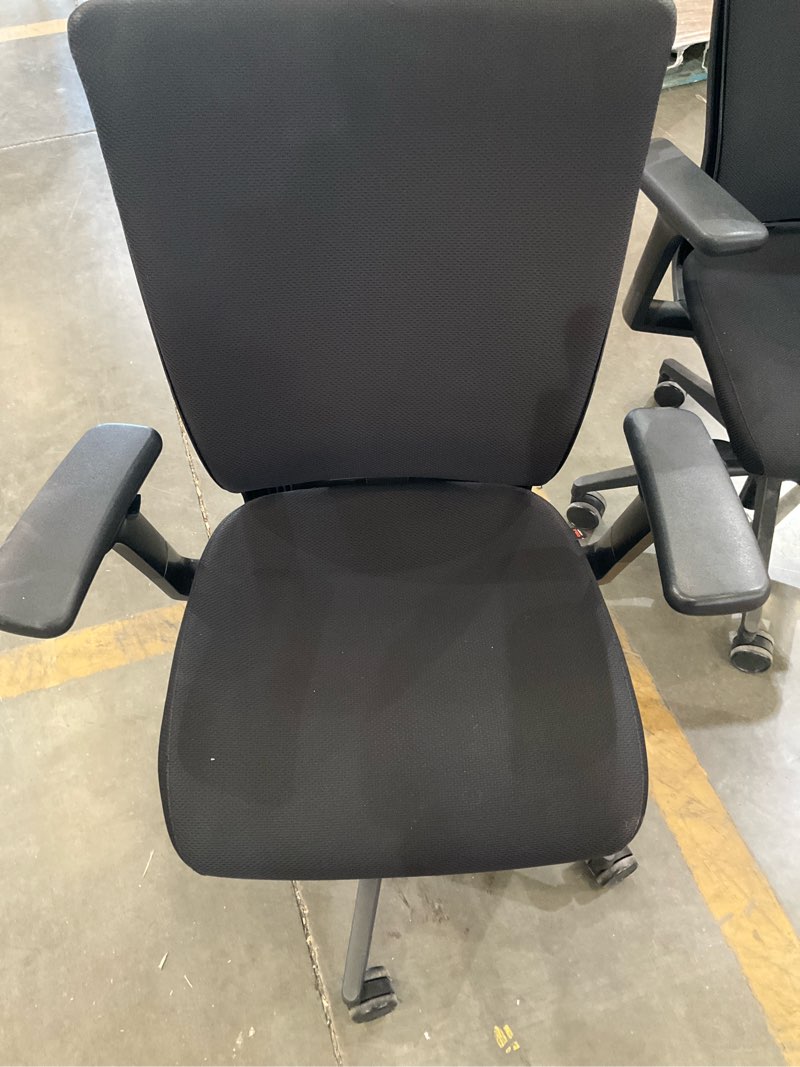 Realspace Pro ergonomic office chair
