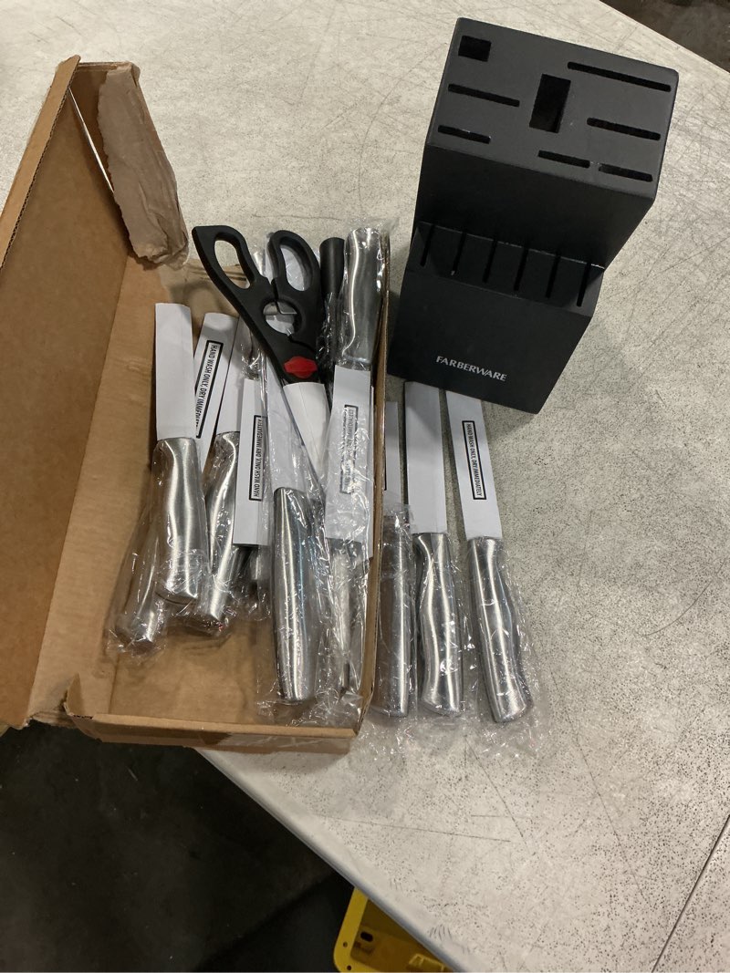 Condition photo showing Good Condition for farberware 15pc stainless steel knife block set