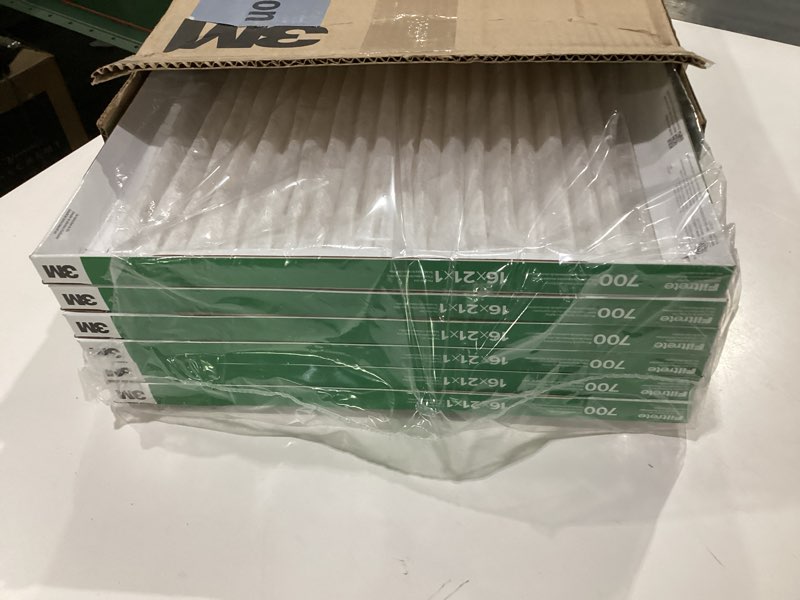 Condition photo showing Good Condition for filtrete 16x21x1 ac furnace air filter, mpr 700, merv 8, tough on pollen, easy on airflow, 3-month pleated 1-inch electrostatic air cleaning filter, 6-pack (actual size 15.69 x 20.69 x 0.81 in)