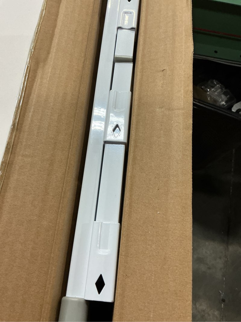 Condition photo showing Good Condition for Safety gate