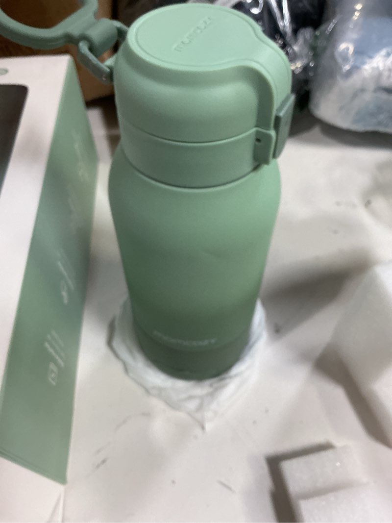 Condition photo showing Good Condition for momcozy portable milk warmer for travel – dual heating modes for breast milk & water, portable bottle warmer with fast heating & long battery life, 17 ounces large capacity to meet your all-day needs