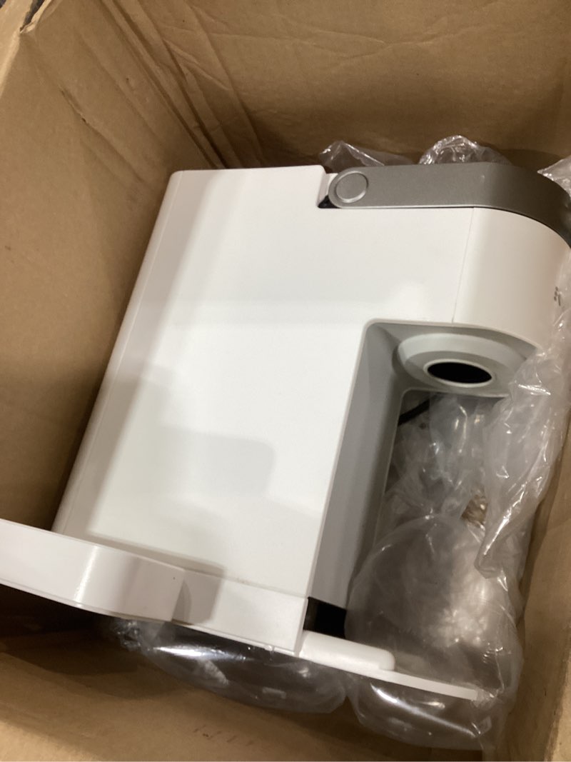 Condition photo showing As Is for keurig k-supreme single serve k-cup pod coffee maker, multistream technology, 4 brew sizes, 66oz dual-position removable reservoir, white white coffee maker