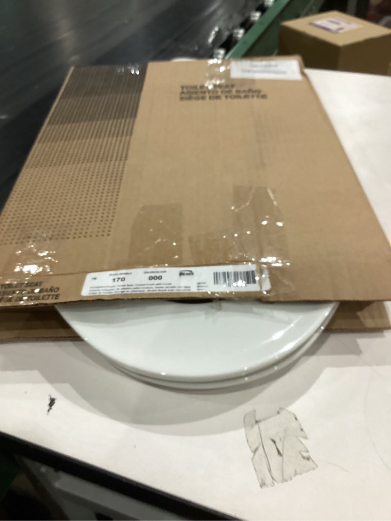 Condition photo showing Good Condition for Bemis 170 Durable Plastic Toilet Seat, Elongated, White