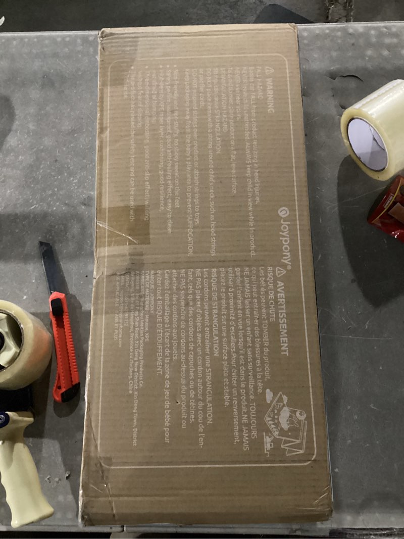 Condition photo showing Good Condition for Baby Play Mat, 47 x 47 Inch Foldable Play Mats for Babies and Toddlers, Waterproof & Anti-Slip Portable Baby Floor Mat for Baby Playpen, Baby Mat for Floor with Travel Bag Rabbit 47x47x0.4 Inch